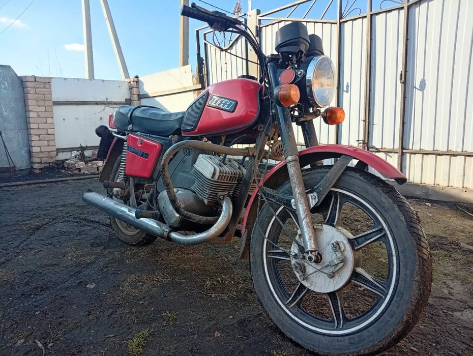 Продам мотоцикл иж.