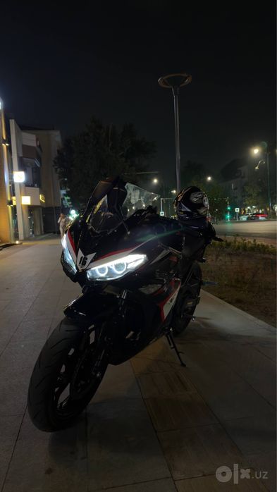 Motosikl yamaha r1 zonsen mator