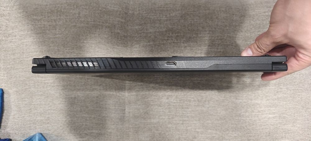 MSI GF63 thin MS16R5