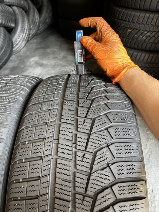 4 anvelope iarna 225/45/18 , Hankook , RunFlat , DOT 2023 !