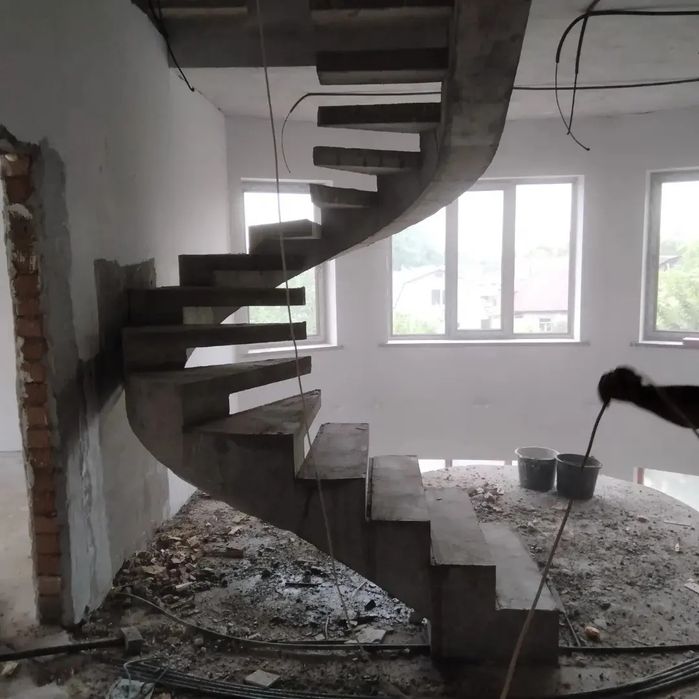 Лестница бетонная