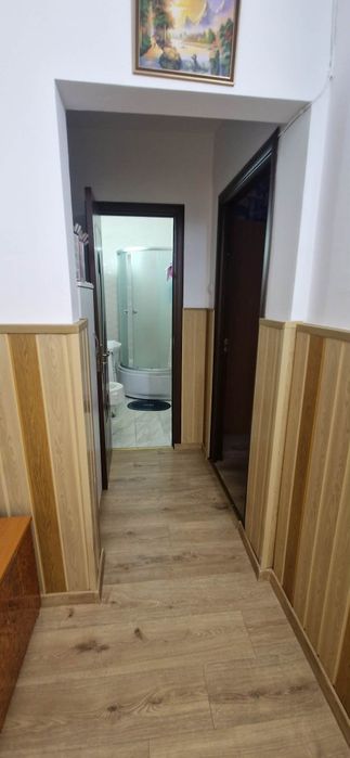 Vand apartament decomandat