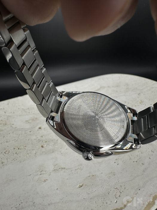 Bulova наручные часы для нее