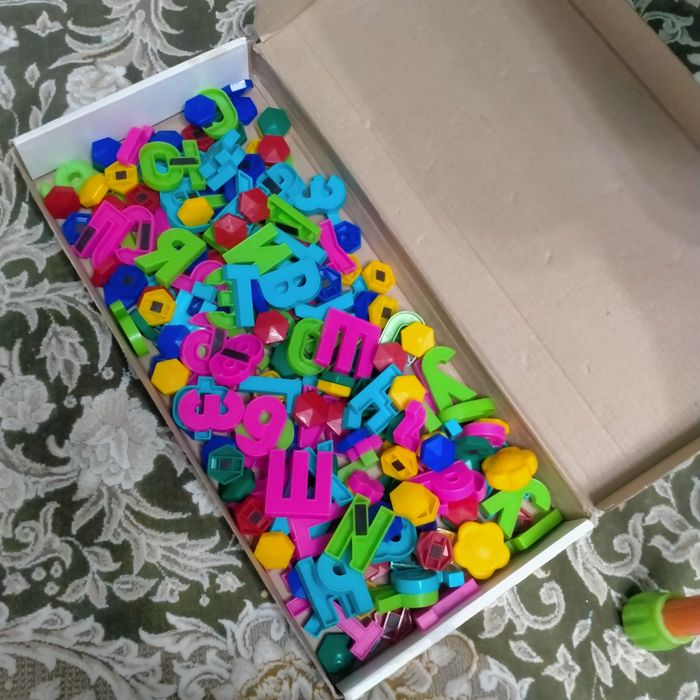 Мольберт в хорошем состоянии