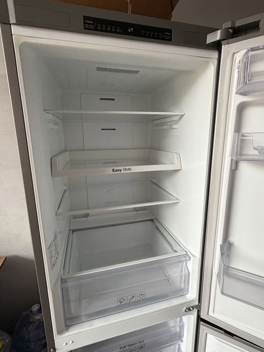 Холодильк samsung