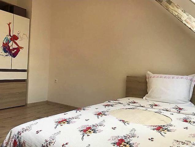 Дава се под наем Тристаен апартамент в Пловдив, Кършияка - 100 кв.м за 500 € - Снимка #5