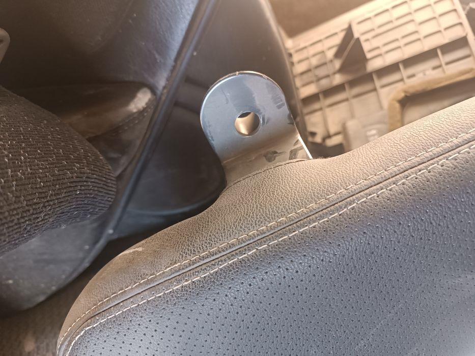 Третий ряд сидений крузак 200