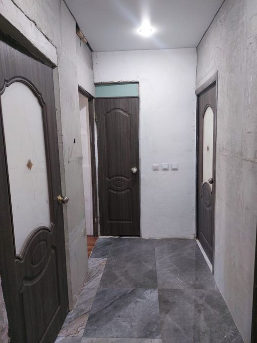 Продаю дом на стекольной