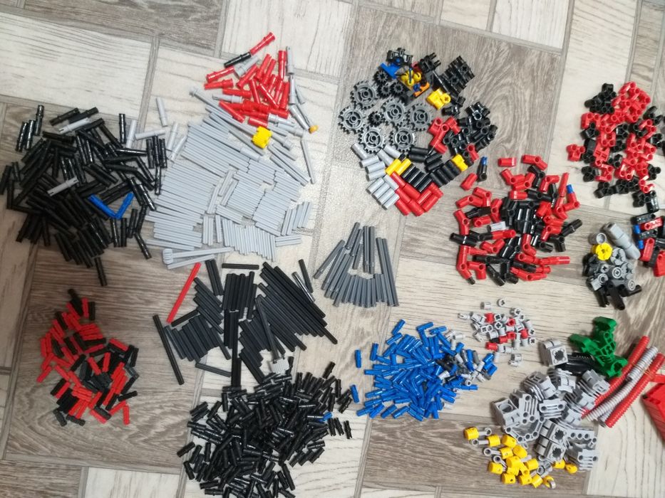 Детали от Lego разные