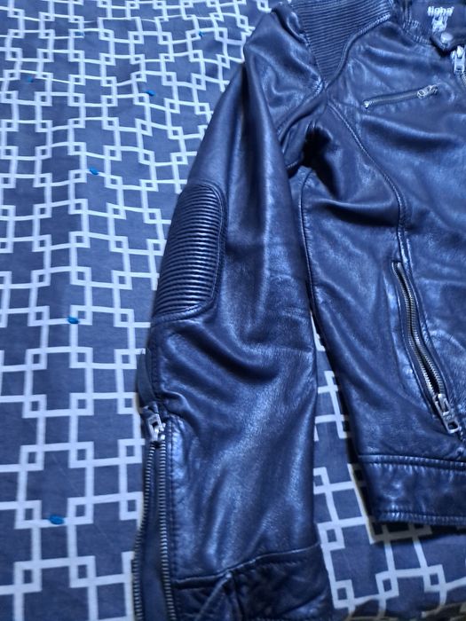 Geaca piele naturala originala marca tigha.