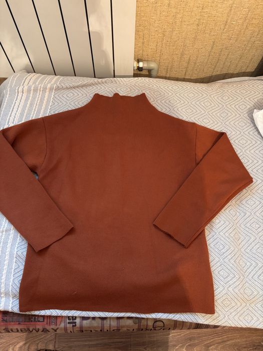 Продается одежда ,размер 42