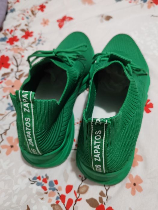 Adidasi verzi unisex pentru marimea 43