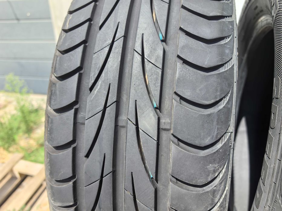 205/65/15 Семперит ДОТ 2015 г - 95 % профил !