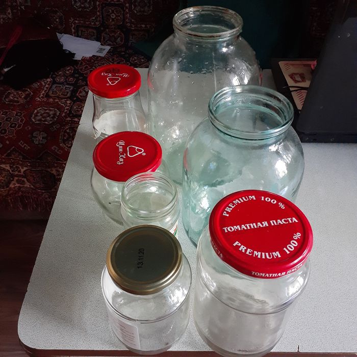 Банки стеклянные 1-2-3-хлитровые. Чистые.