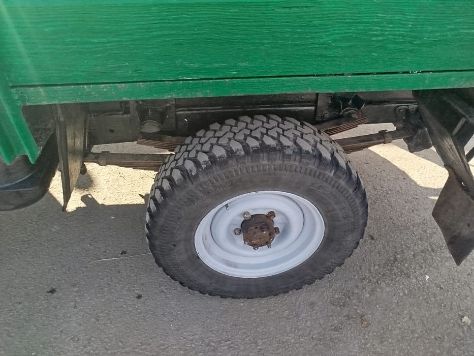 Продам УАЗ 3303.