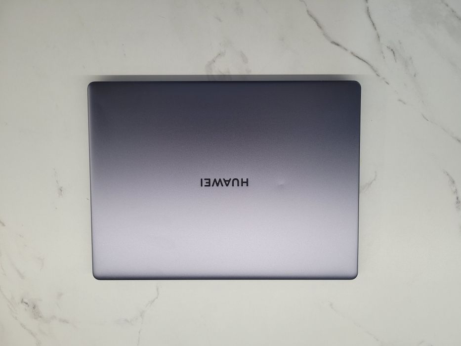 Laptop ultraportabil Huawei MateBook 13