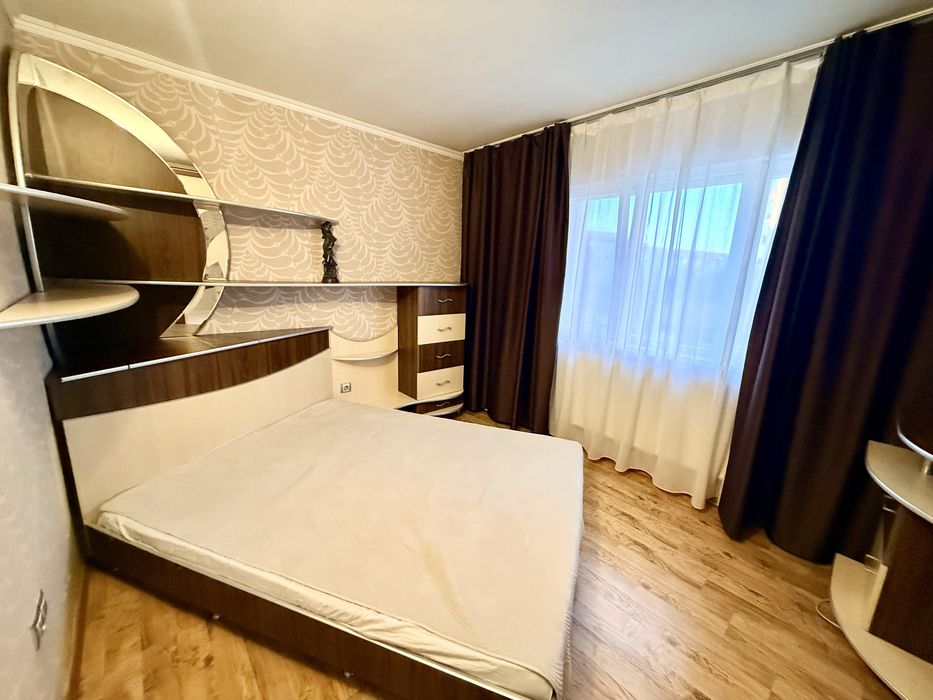 PROPRIETAR,Vand ap 3 camere, zona Lotus Retail, etaj 2, mobilat/utilat
