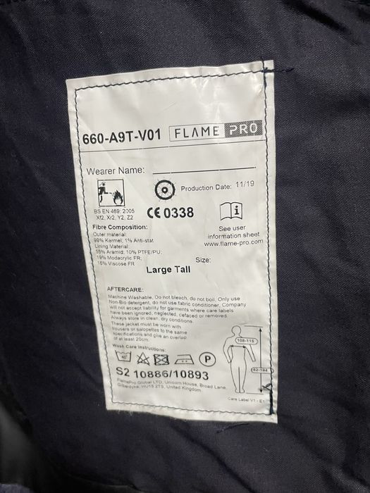 Echipamente uniforme pompieri Flame Pro si Nomex