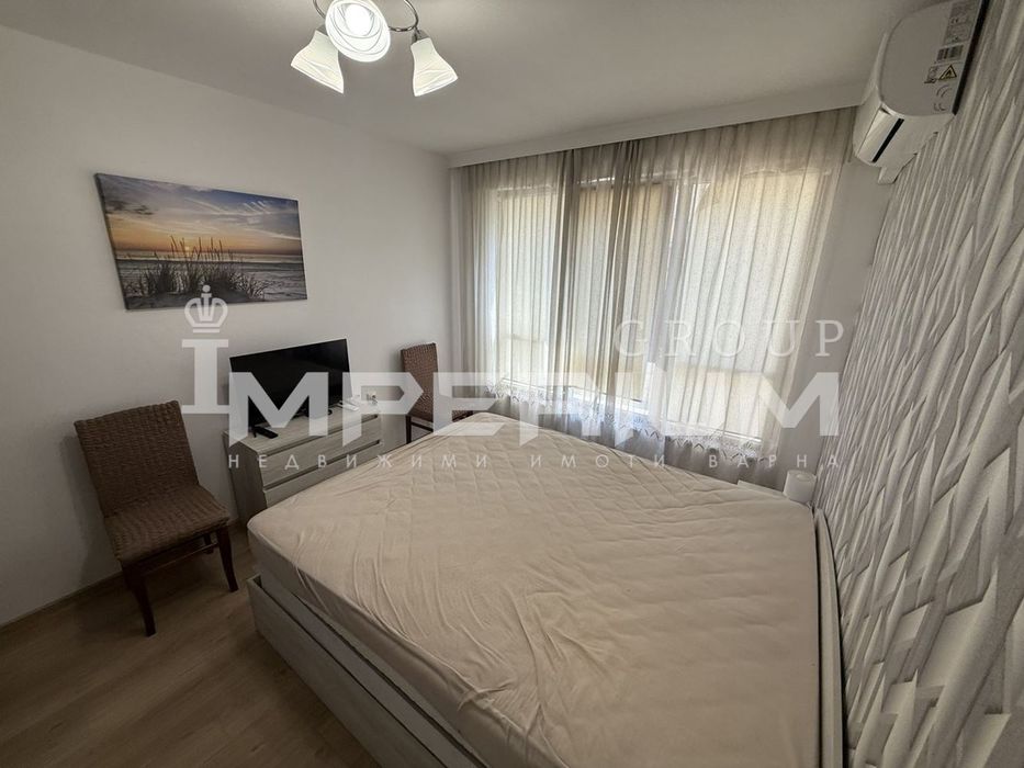 Дава се под наем Двустаен апартамент в Варна, Център - 60 кв.м за 650 € - Снимка #4