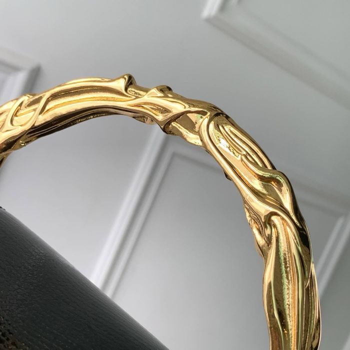 Geanta Louis Vuitton Capucines