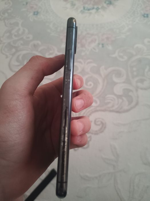 Iphone X 73% акб