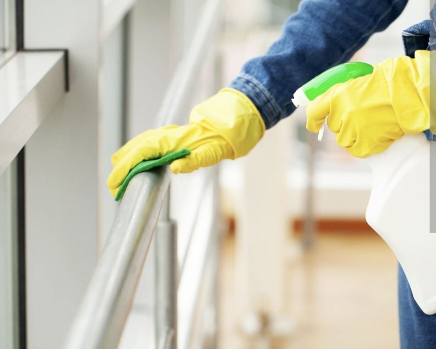 Servicii curatenie scari de bloc