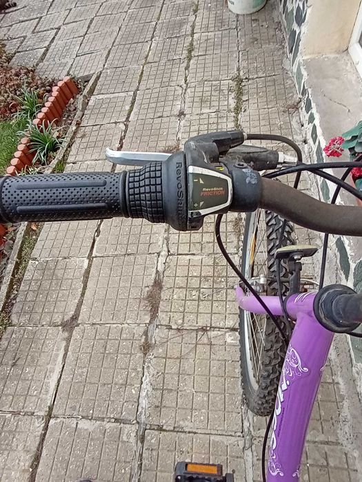 Продавам детски велосипед 24"