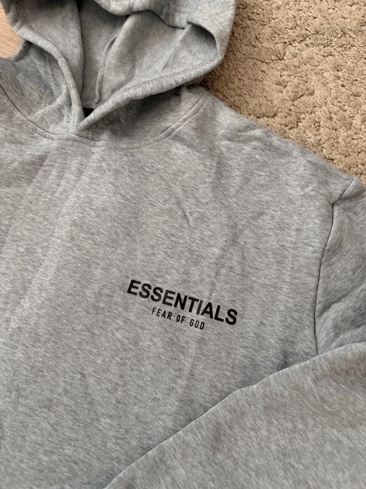 Hanorac essentials