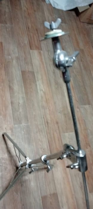 Продам стойку Журавль