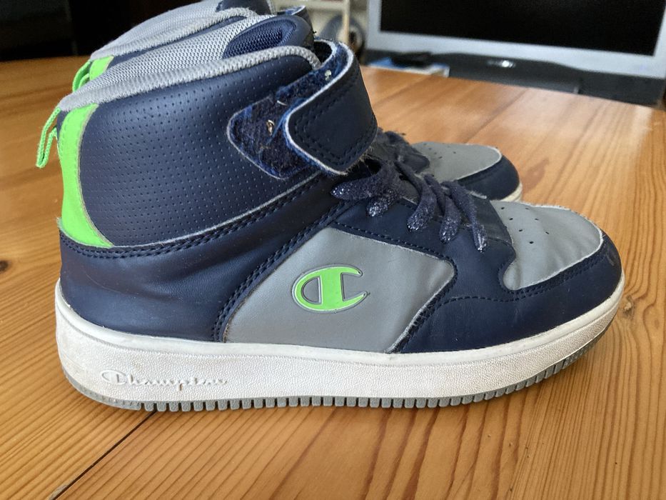 Детски боти Champion