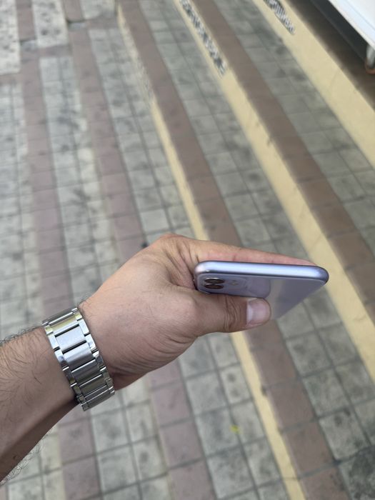 iphone 11 sotila