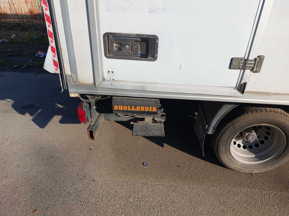 Фургон за спринтер 511 906 с борд