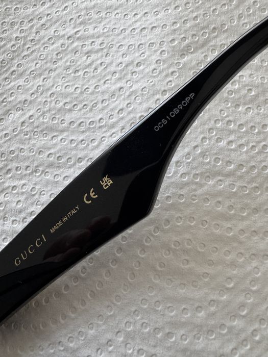 Ochelari de soare Gucci