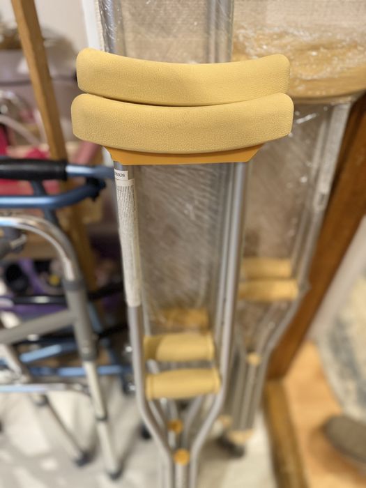 Аренда детских костылей в Алматы — от 2000 тенге