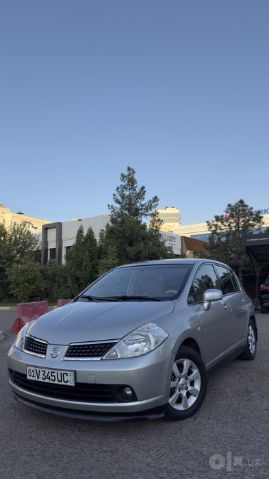 Nissan tida 2008yil