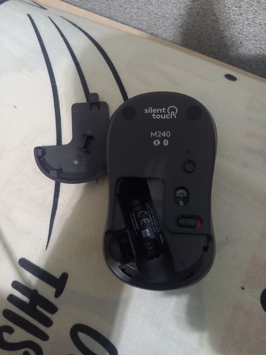 Мышка Logitech :)