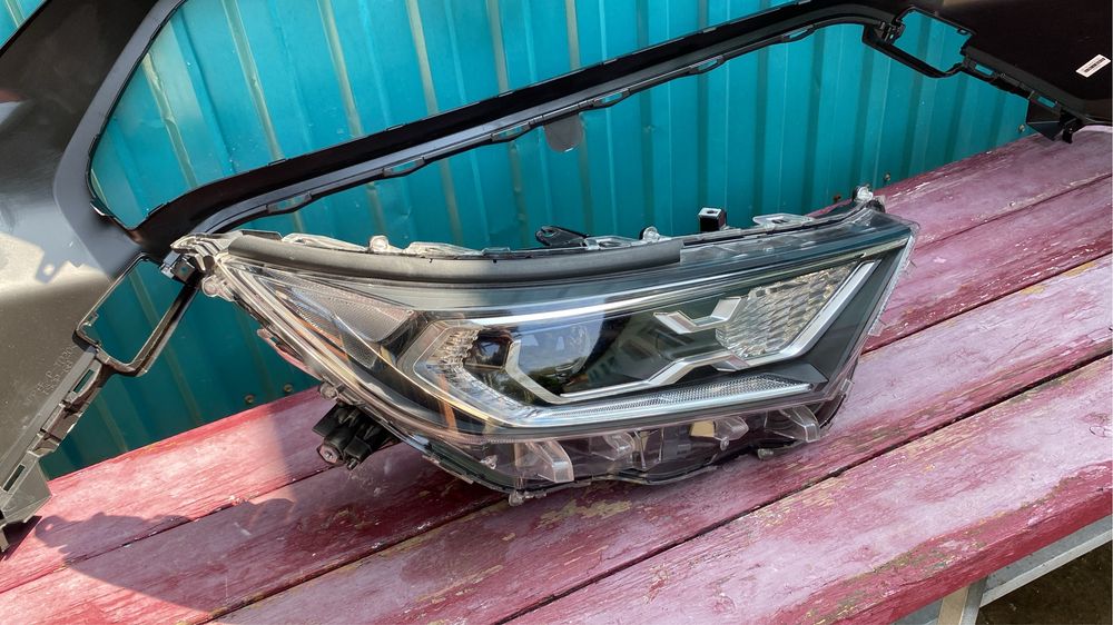 Бампер на Тойота Rav4 кузовные