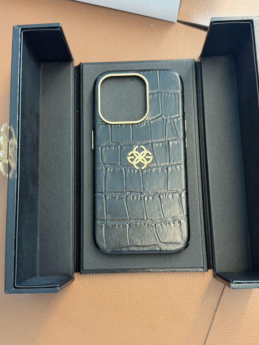 Кожен кейс за iPhone 15 Pro GOLDEN CONCEPT