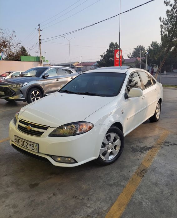 Chevrolet Gentra 2019 Samarqand | Gaz 4-pok | Kelishiladi