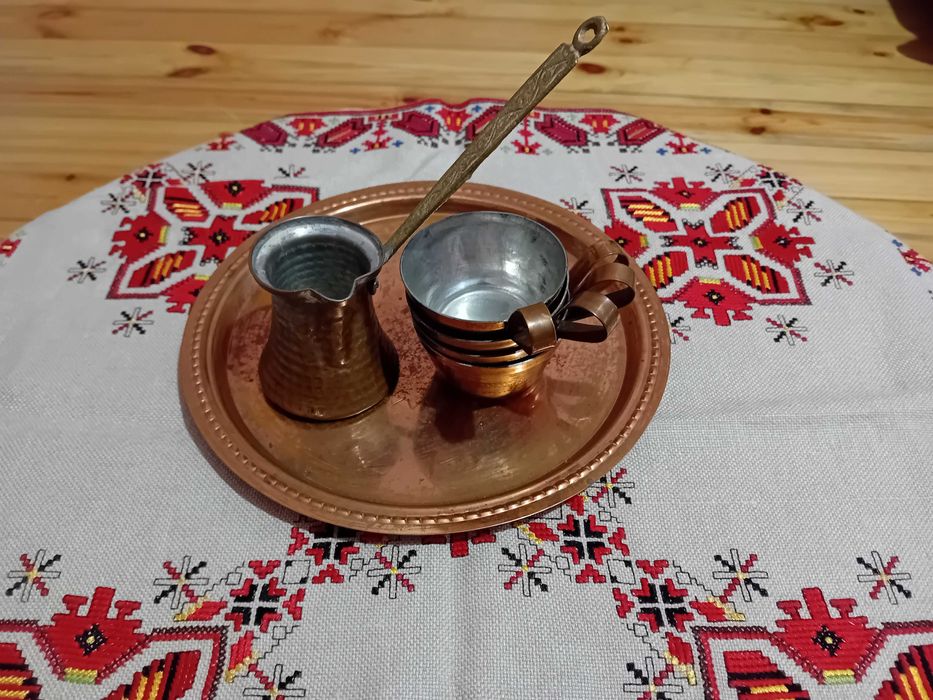 Меден сервиз за кафе или греяна ракия