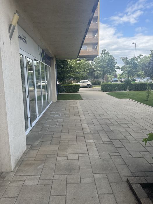 Spatiu comercial vis a vis de Mall Coresi