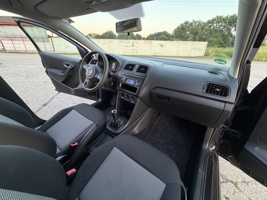 VOLKSWAGEN Polo 2010 — imagine 5