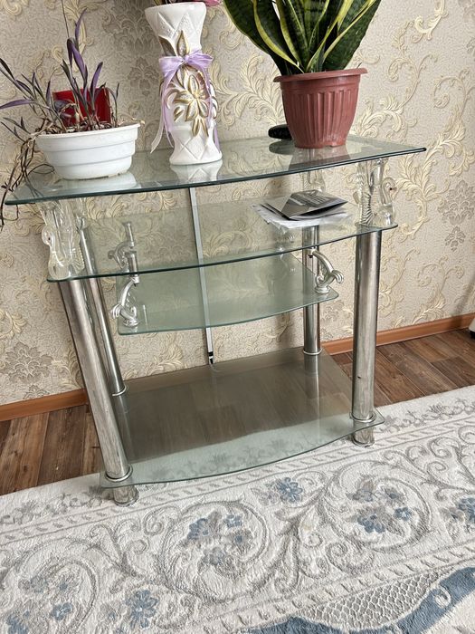 Подставка под телевизор