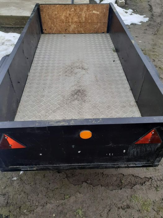 Vând remorcuță auto