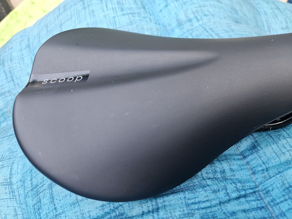 Șea bicicleta Canondale Scoop 140mm ca nouă.