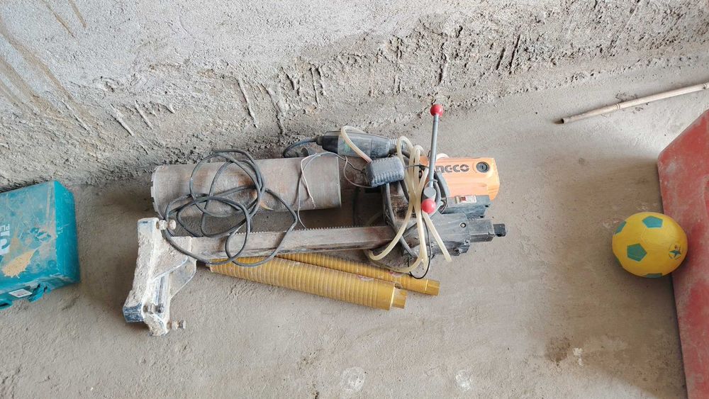 Karonka Almazni sotiladi