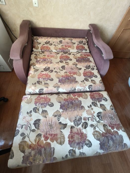 Диван-кровать продам