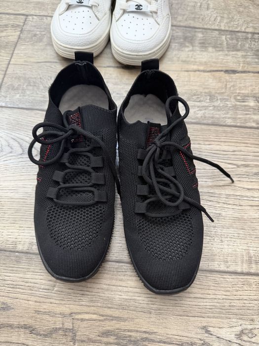 Кроссовки в сеточку на лето