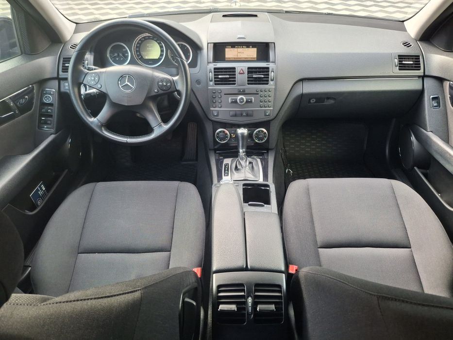 Mecedes-Benz c220