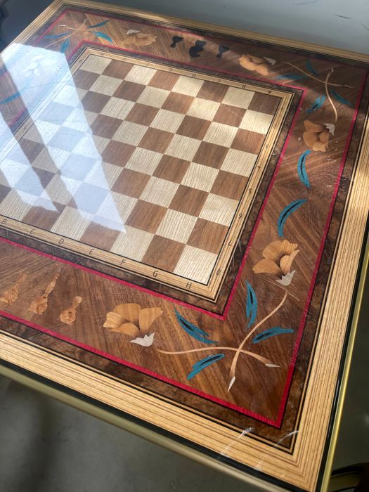 Шахматный стол ручной работы
